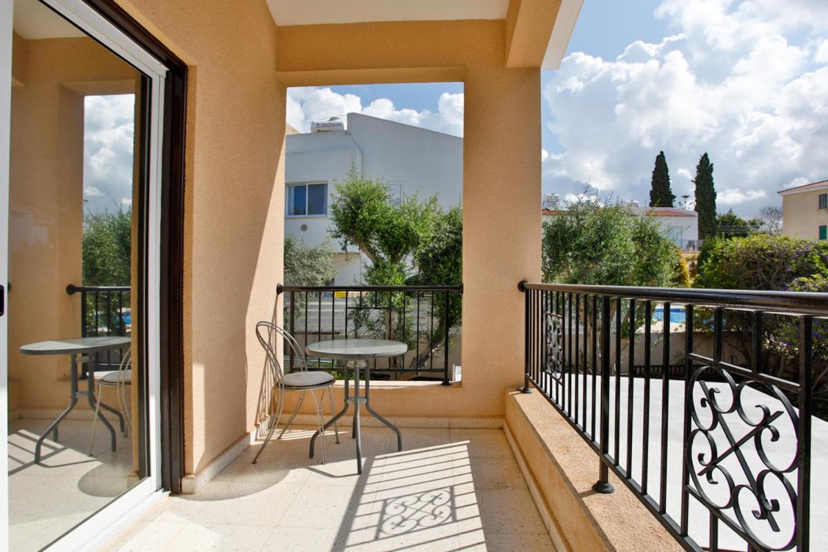 The Marilouize Apartment Пейя Экстерьер фото